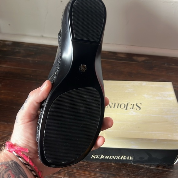 NIB NWT St. John’s Bay Palm Black Womens Sandal Size 10 - Picture 4 of 5